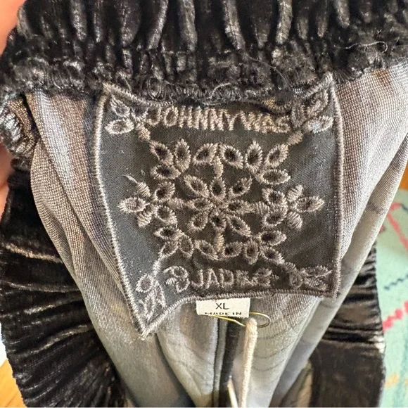 New Johnny Was Jade Priscilla printed velvet wide leg easy pants - Picture 8 of 9